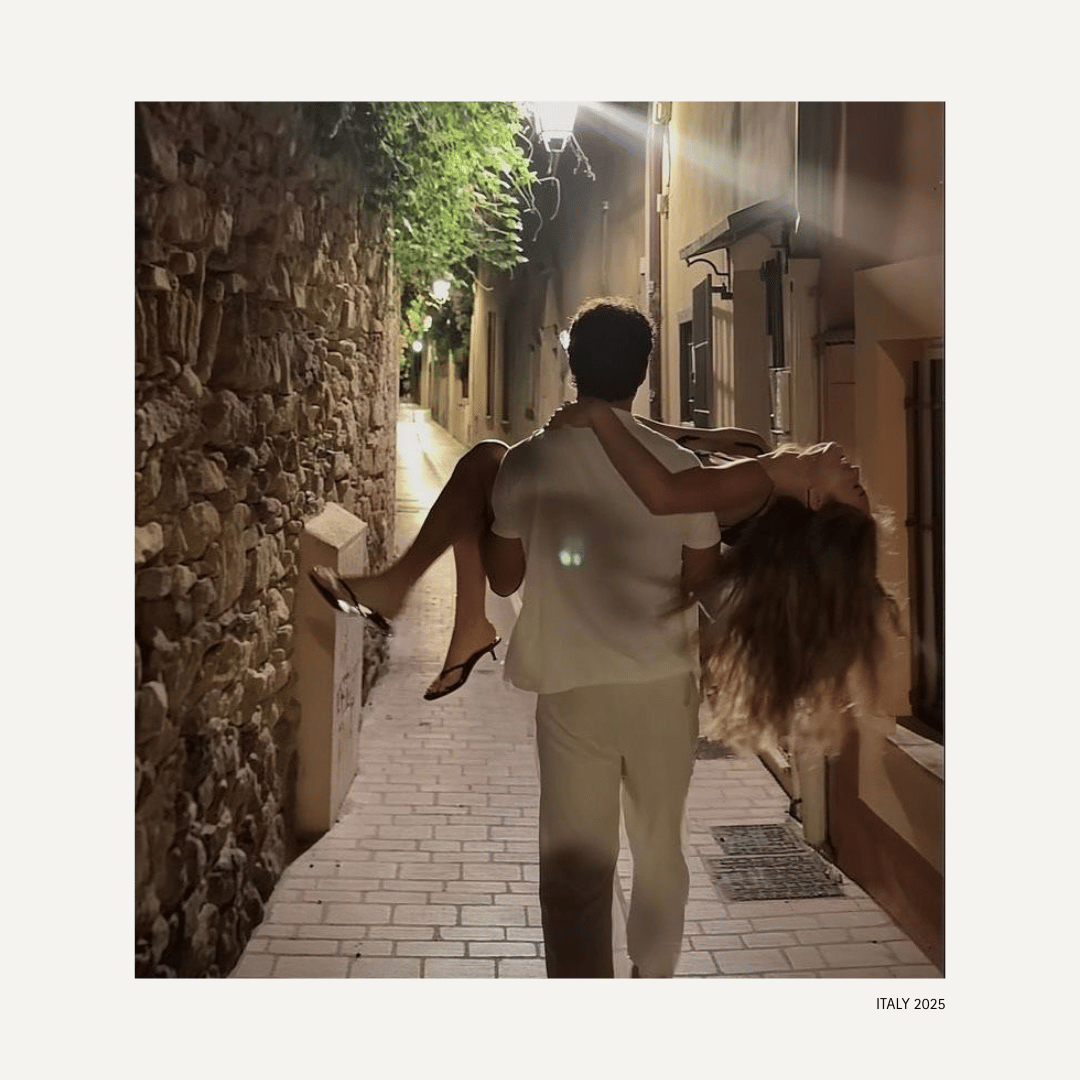 THE ARCHIVES: VOLUME 01